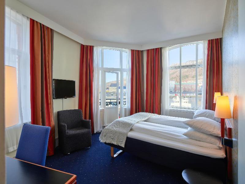 Heimen Hotel Берген Стая снимка