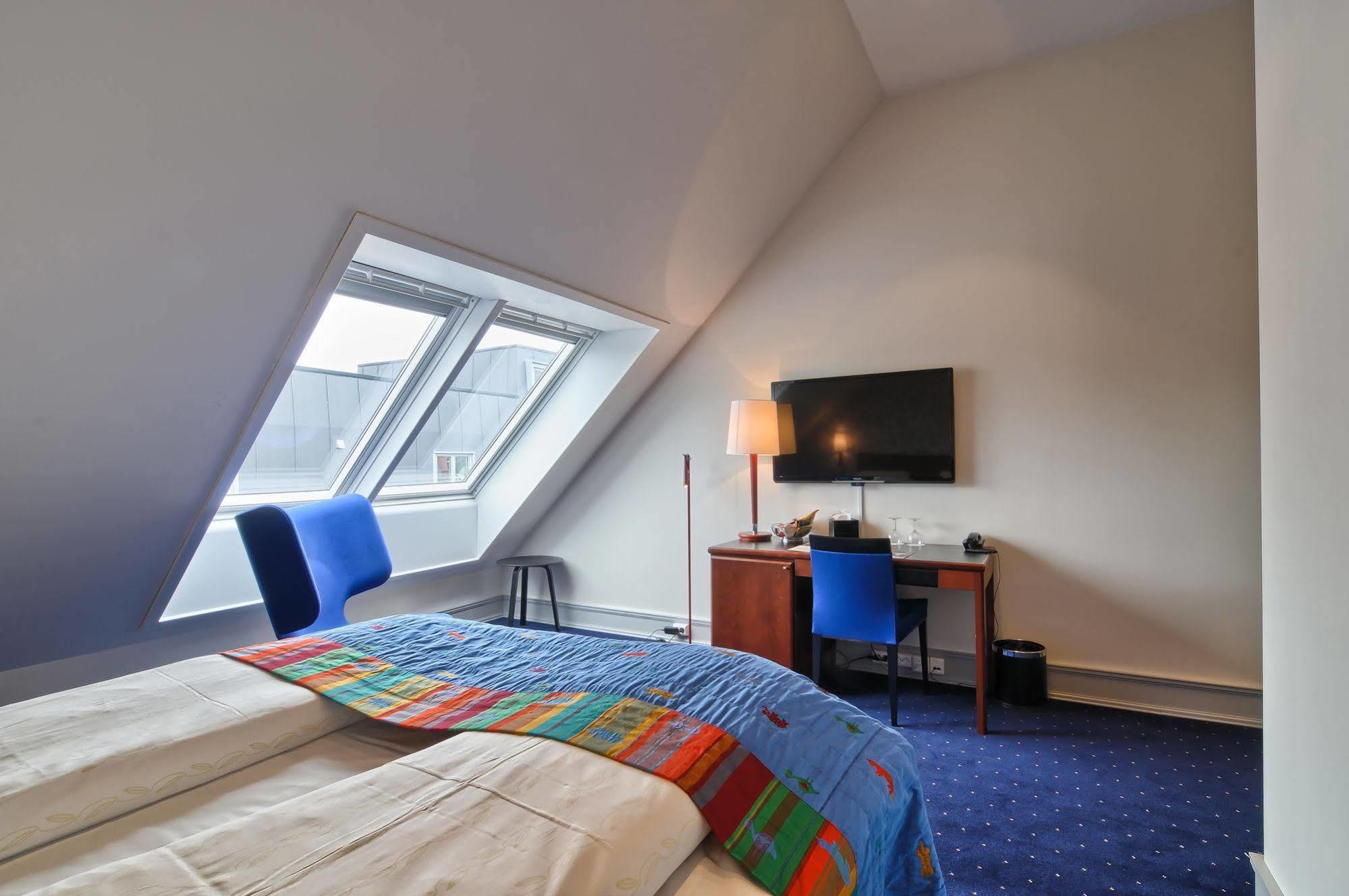 Heimen Hotel Берген Екстериор снимка
