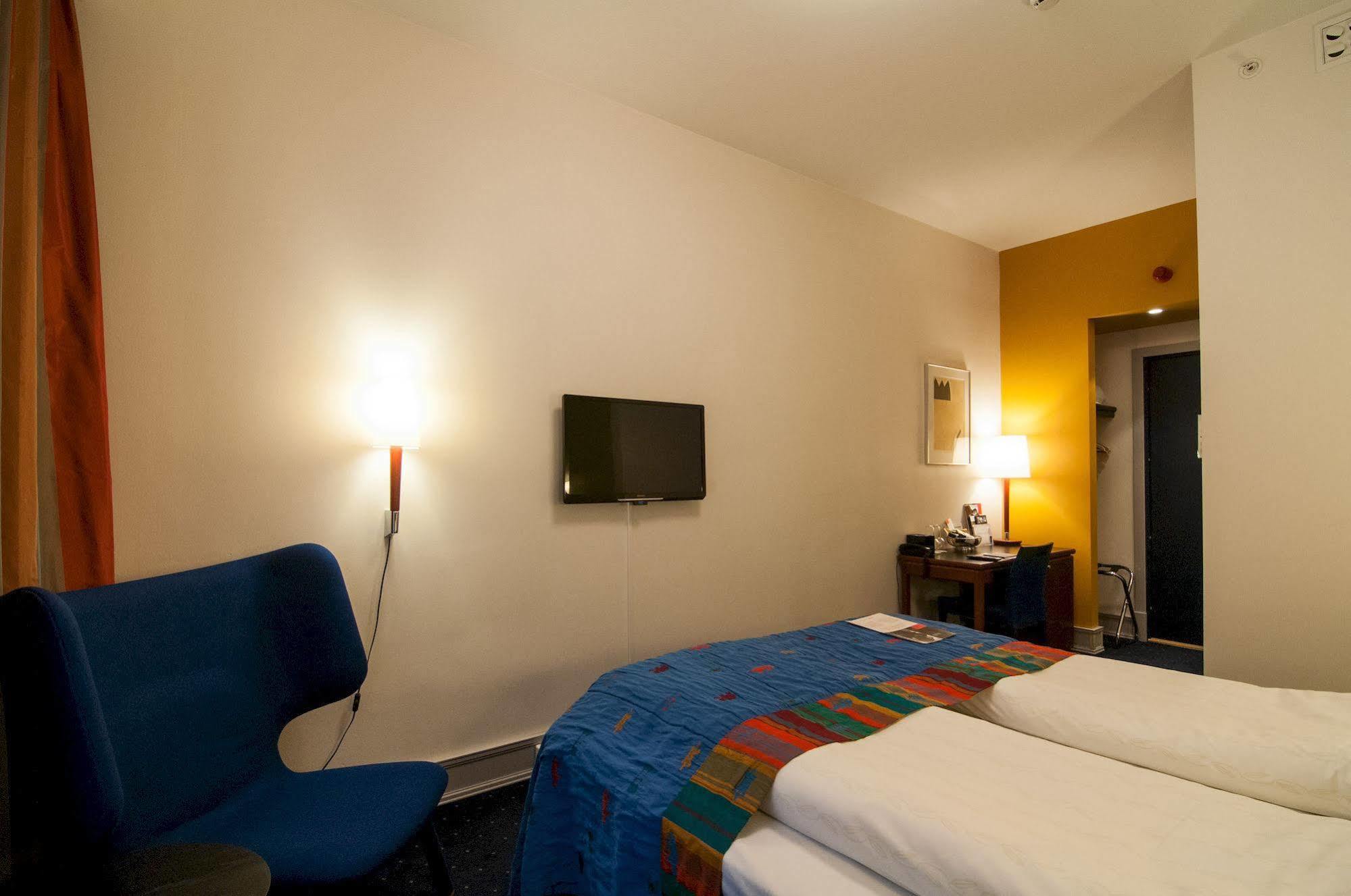 Heimen Hotel Берген Екстериор снимка