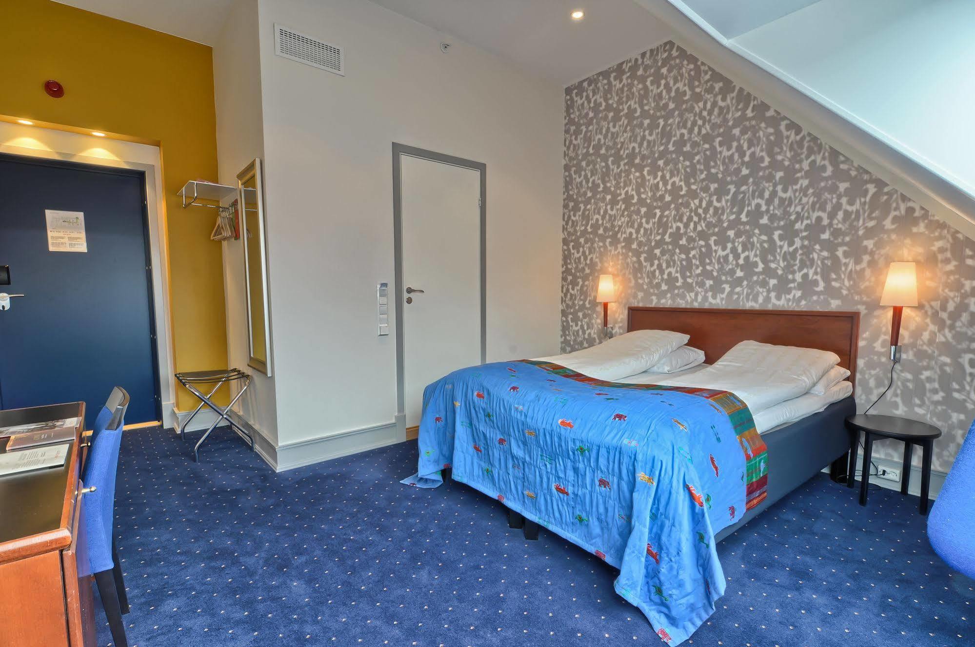 Heimen Hotel Берген Екстериор снимка