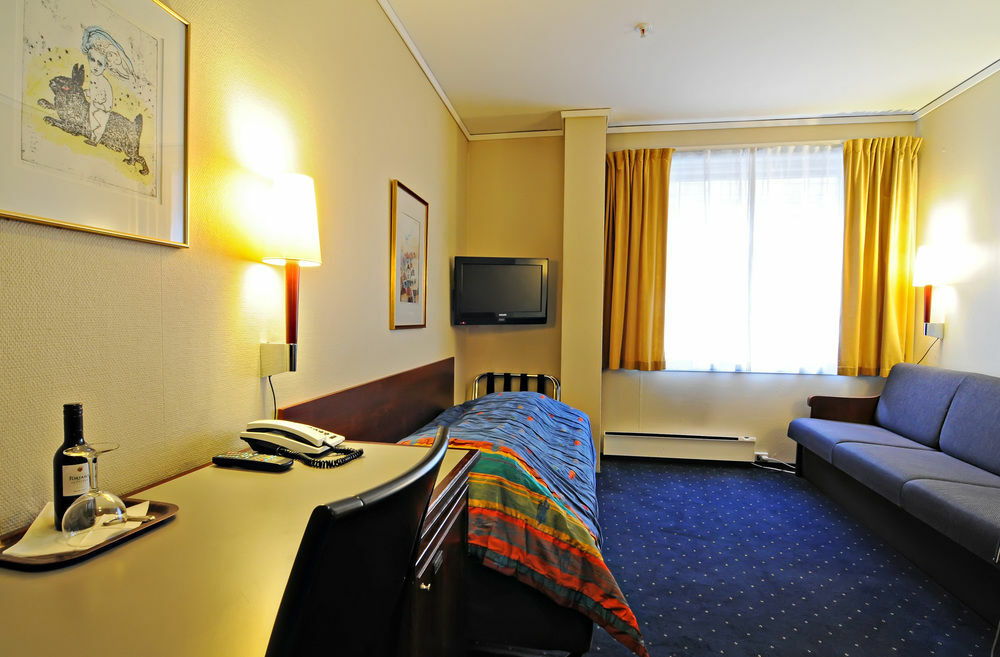Heimen Hotel Берген Екстериор снимка
